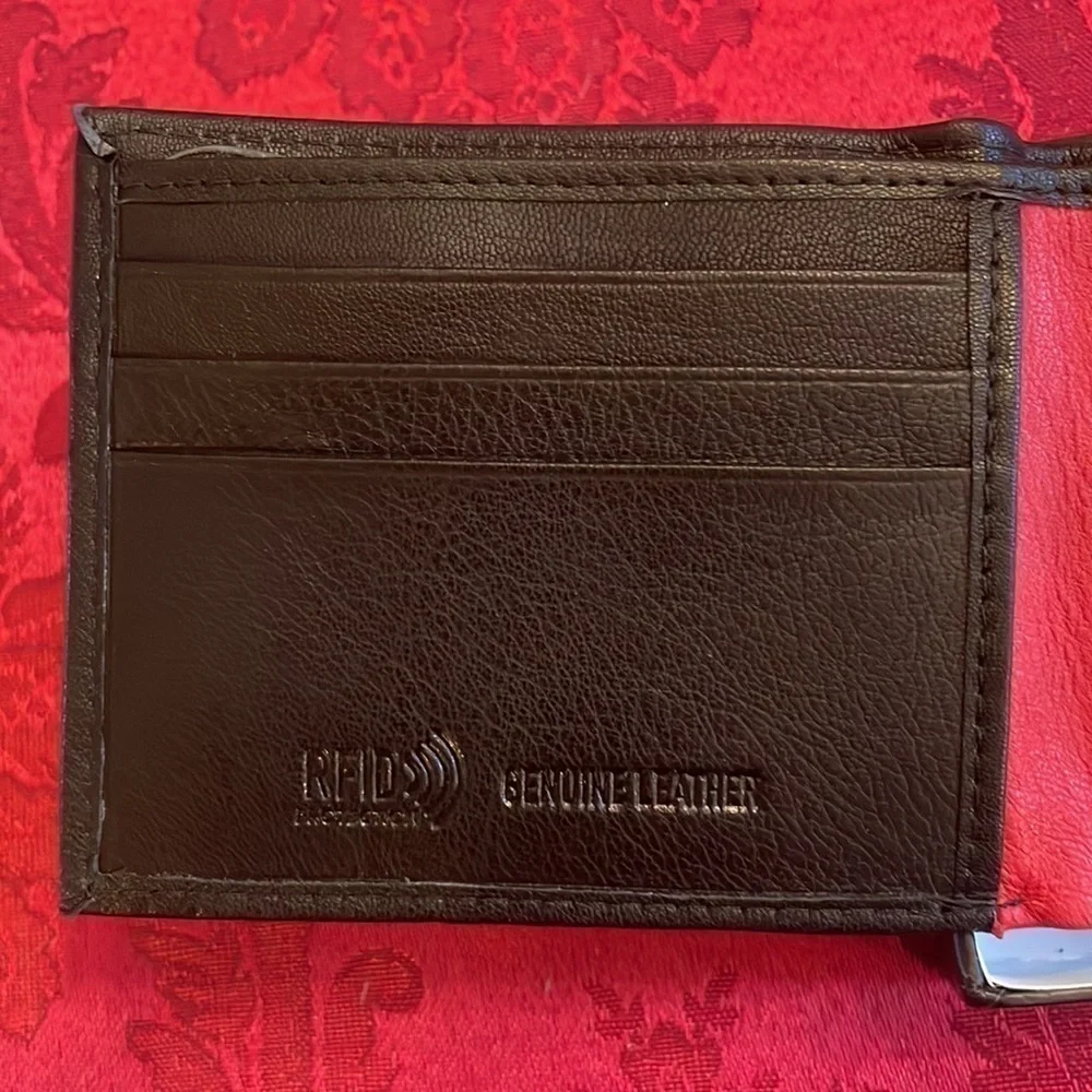 Brand New True Religion Genuine Leather Black Darkar Wallet w/ Desk Valet RFID